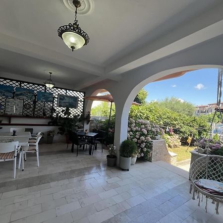 Studio Rooms Moncherie Ulcinj Esterno foto