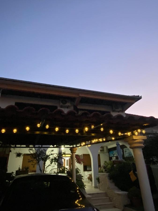 Studio Rooms Moncherie Ulcinj Esterno foto