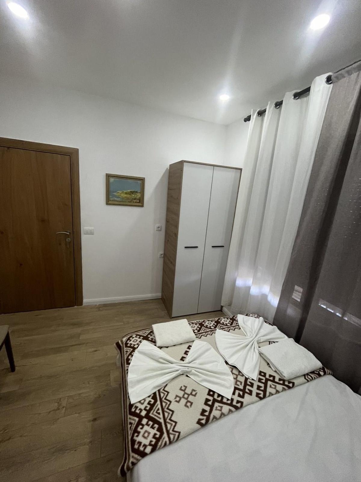 Studio Rooms Moncherie Ulcinj Esterno foto