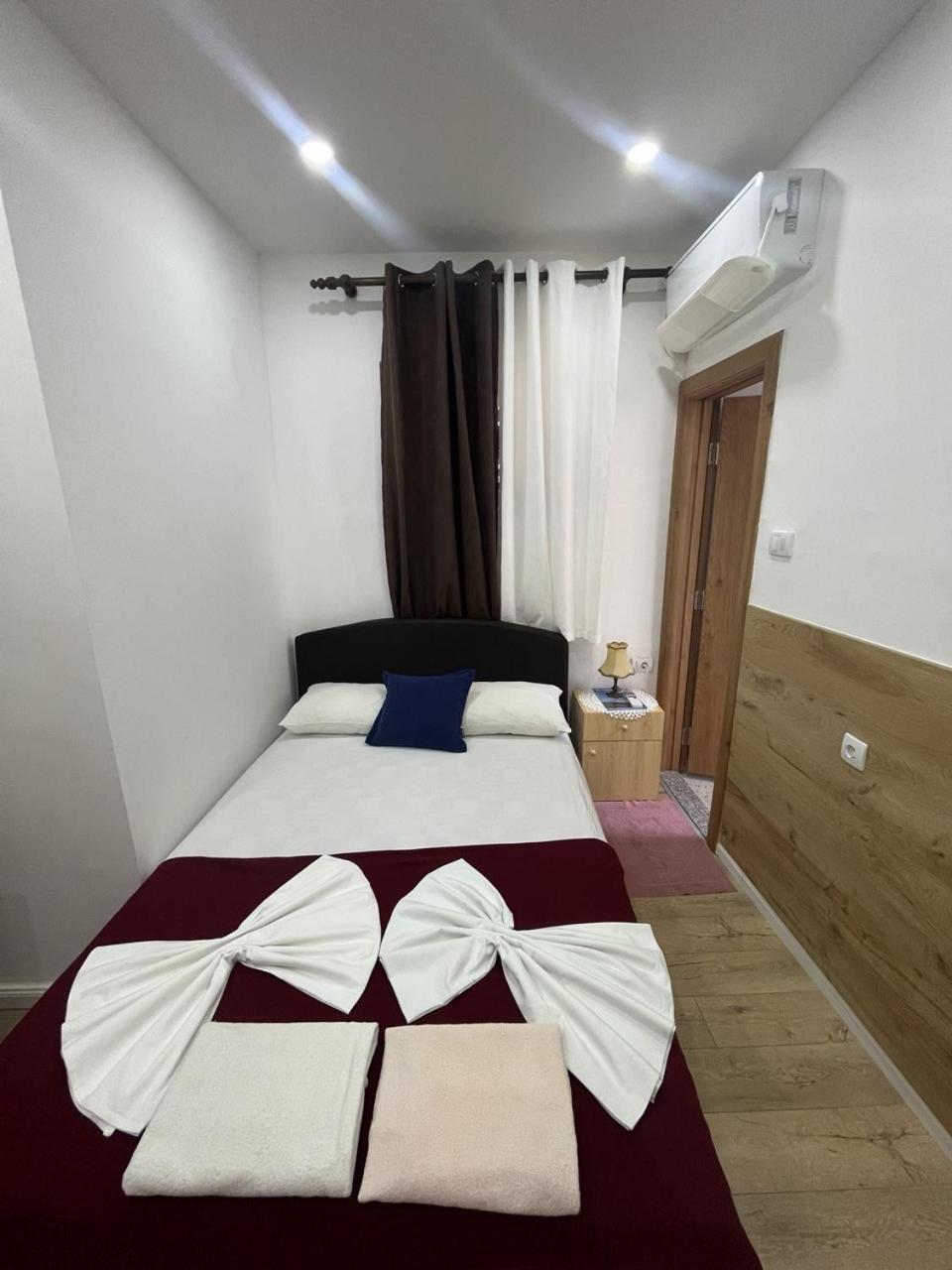Studio Rooms Moncherie Ulcinj Esterno foto