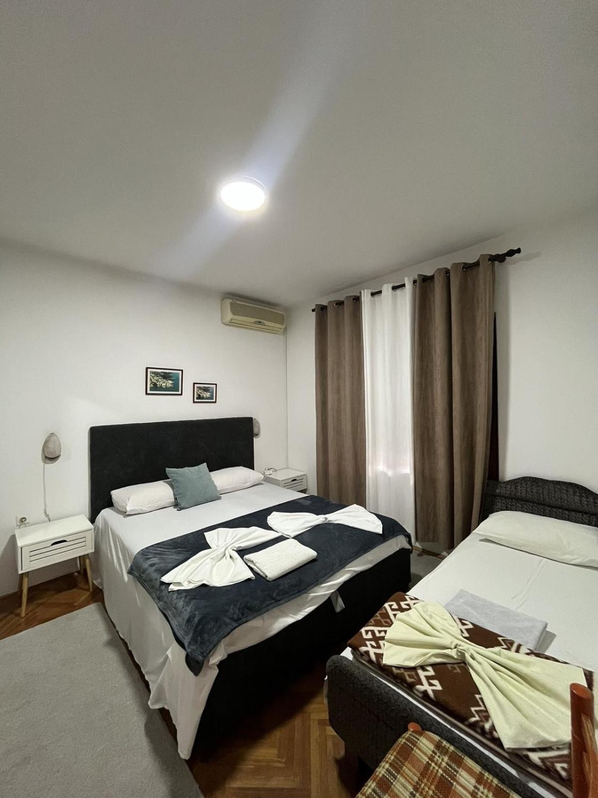 Studio Rooms Moncherie Ulcinj Esterno foto